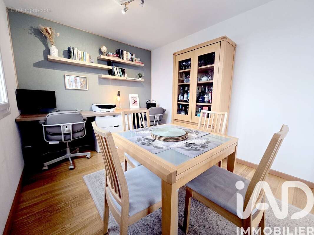 Appartement 76 m² à Orleans  - photo 7