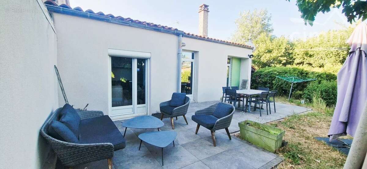 À SAISIR – Belle maison familiale de 127,18 m² sur les hauteurs de La Tour-du-Pin - photo 4