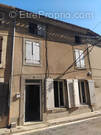 Maison à DOUZENS