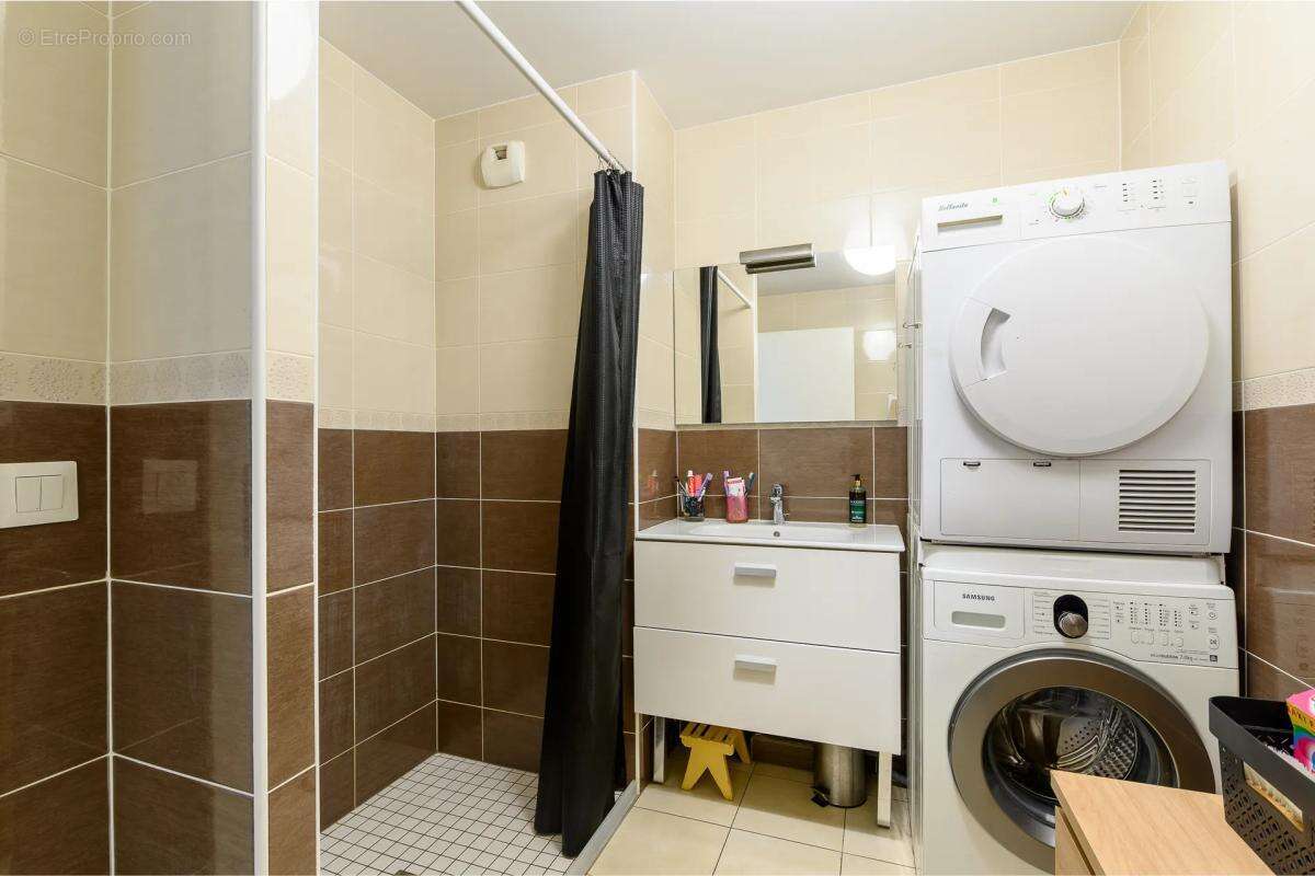 Appartement à PONTAULT-COMBAULT
