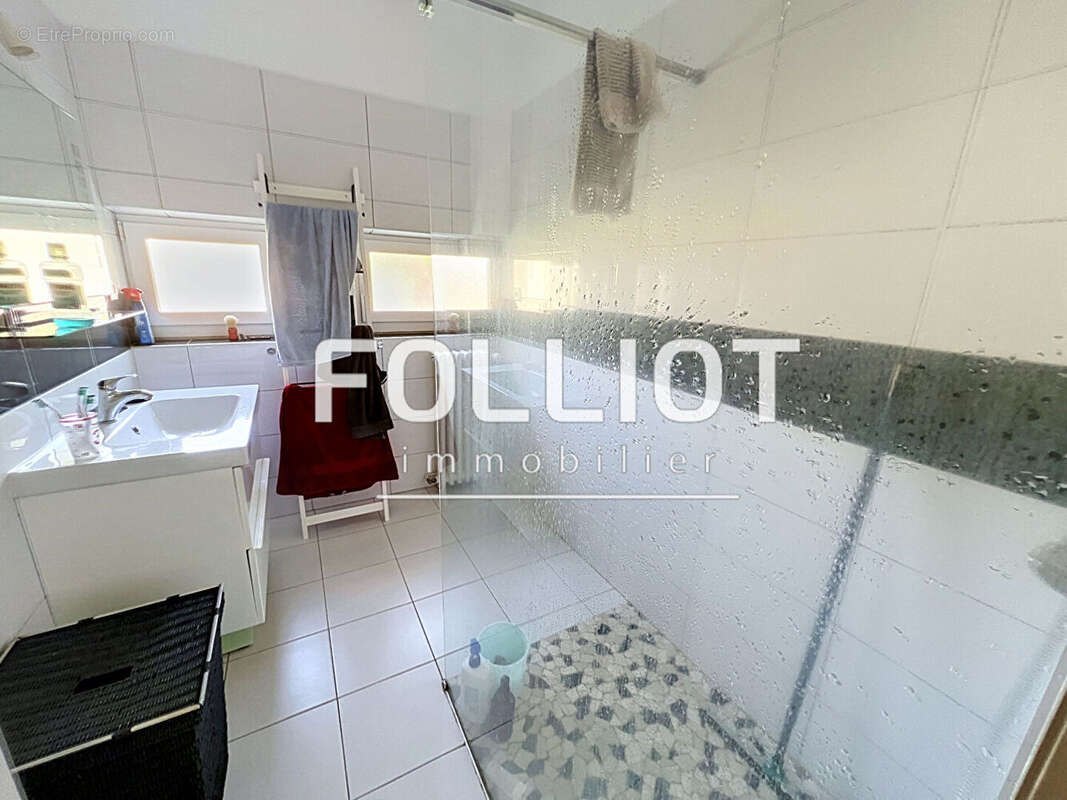 A VENDRE Maison de ville 50000 SAINT LO - photo 12