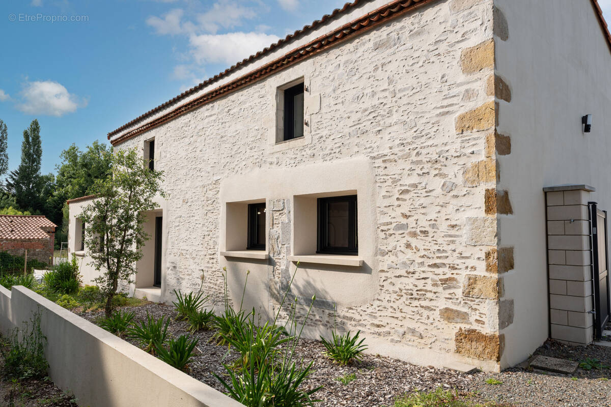 Maison à TALMONT-SAINT-HILAIRE