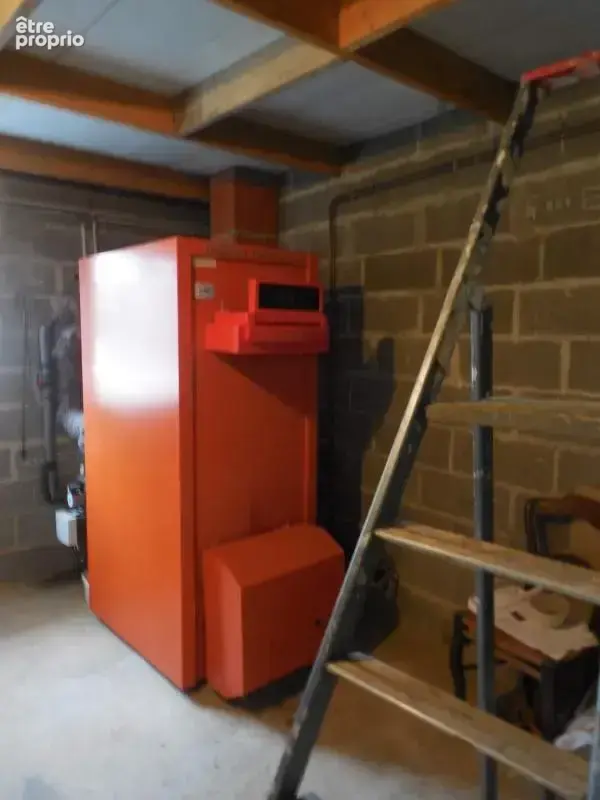 A vendre grande maison dans unique station thermale du Limousin - photo 11