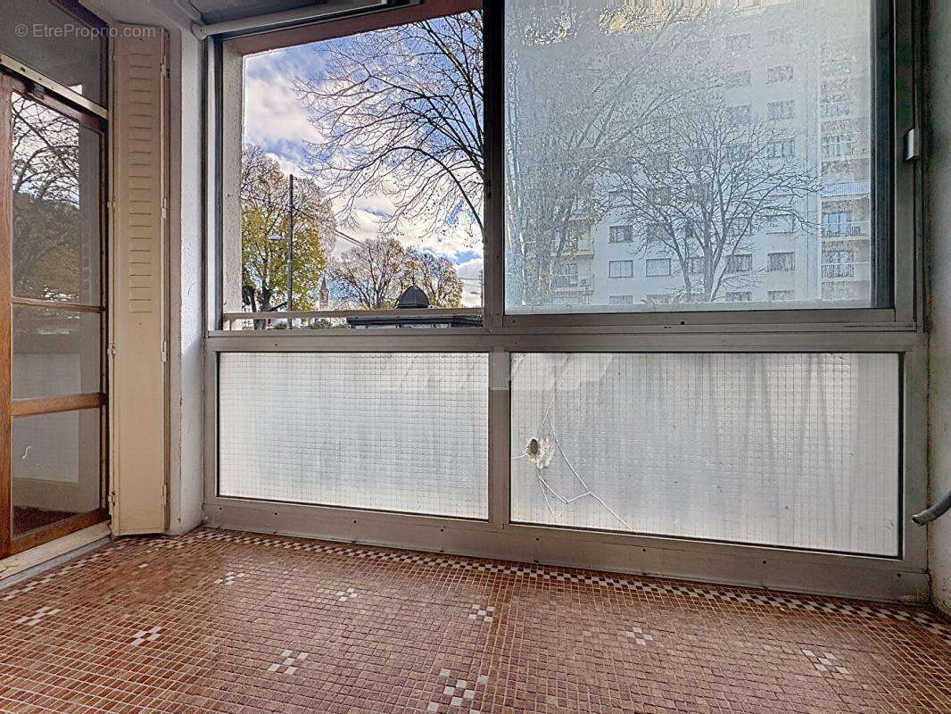 Appartement à MARSEILLE-9E