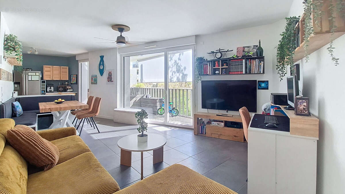 Appartement à BORDEAUX
