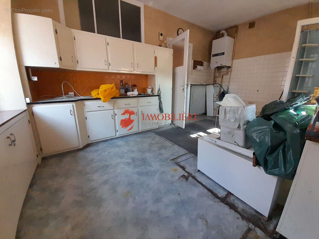 Appartement 76 m² à Mulhouse  - photo 4