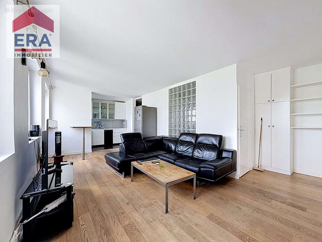 Appartement à IVRY-SUR-SEINE