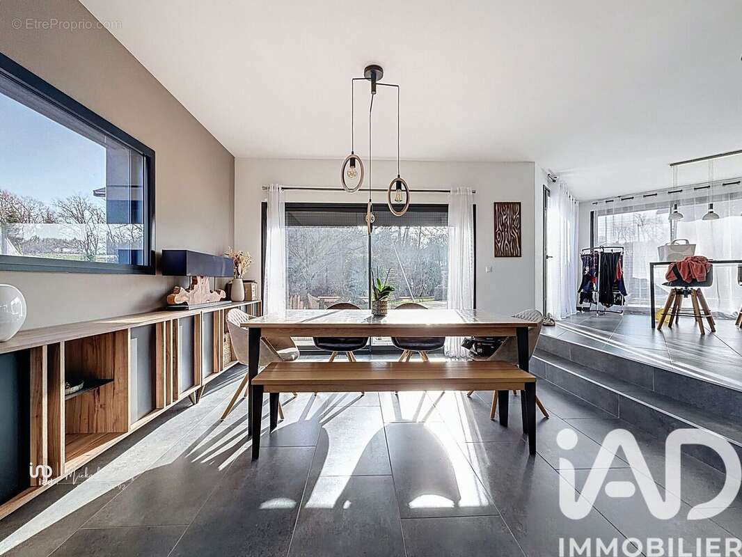 Photo 4 - Maison à PERS-JUSSY