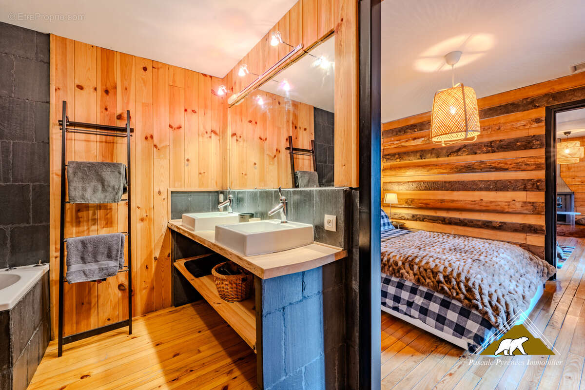 Maison à VIELLE-AURE