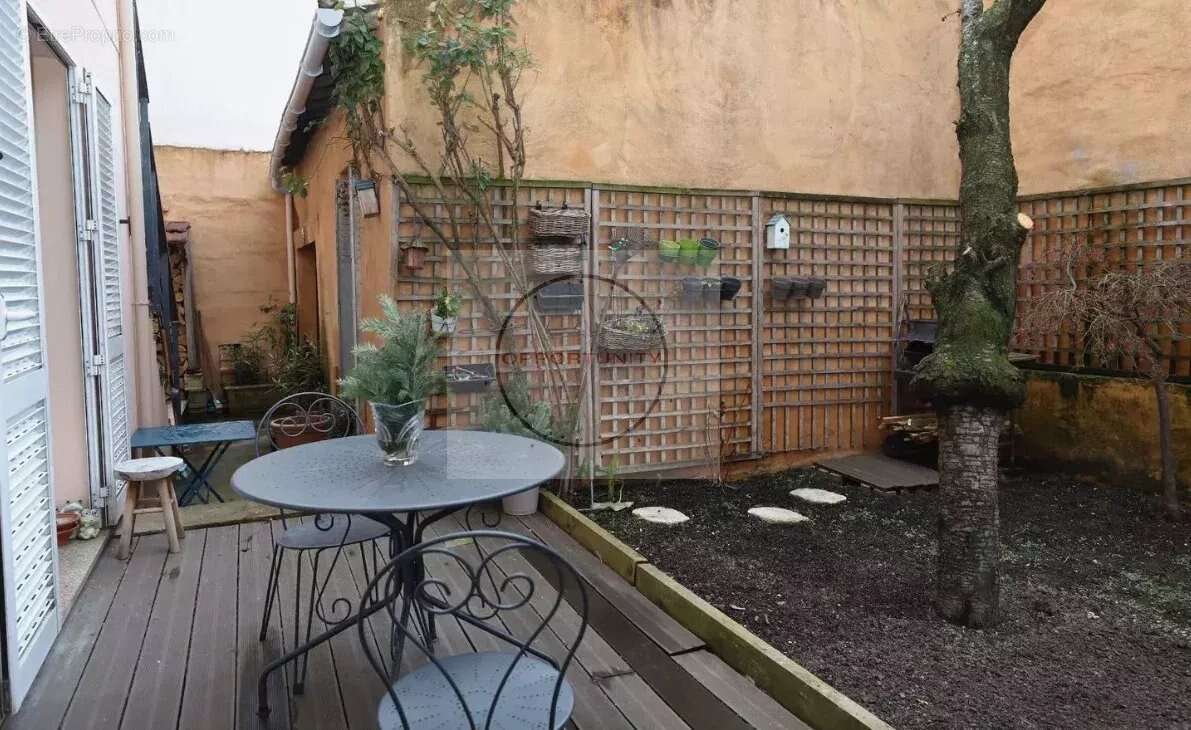 Maison 228 m² à Bagnolet  - photo 10