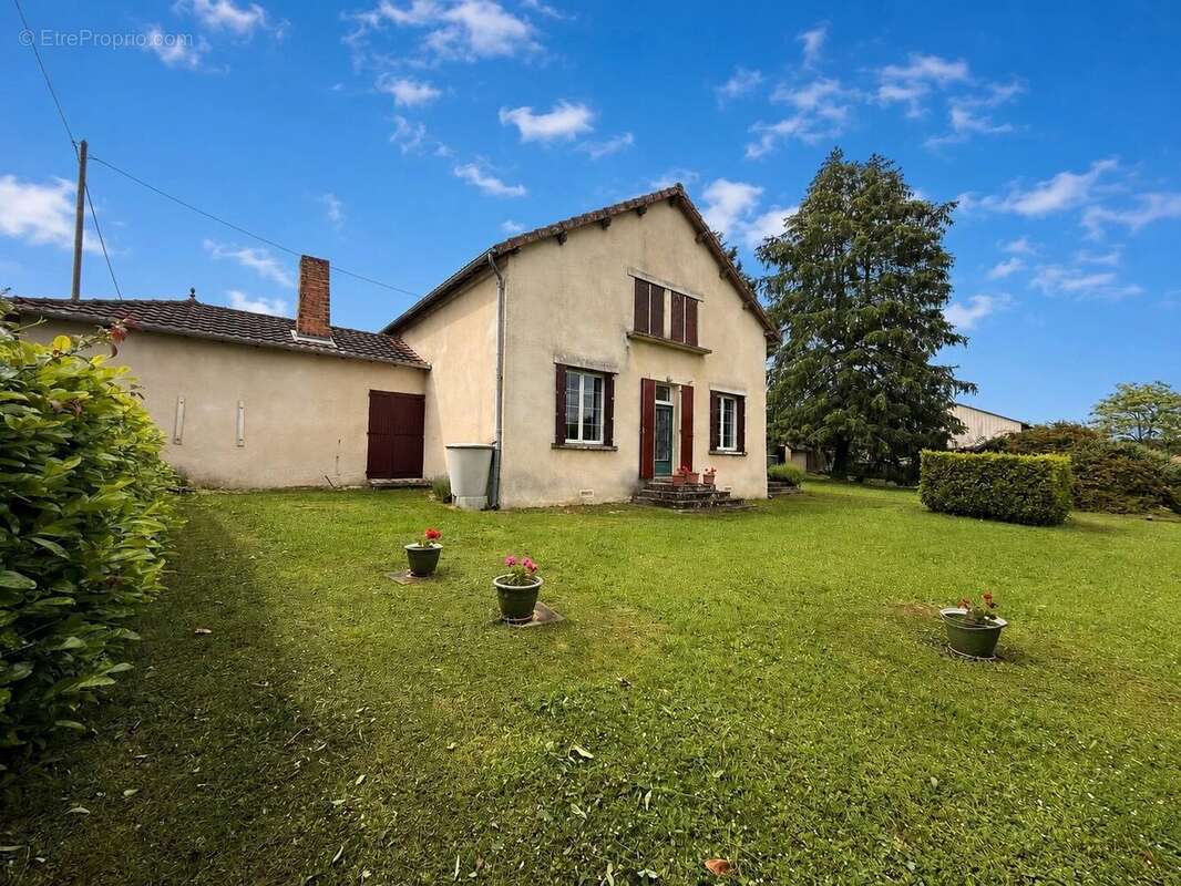 Maison à SAINT-GOURSON