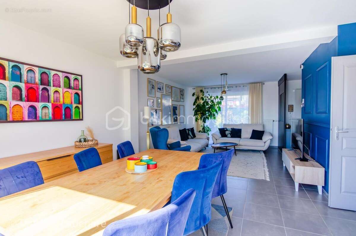 Maison à BOUSSY-SAINT-ANTOINE