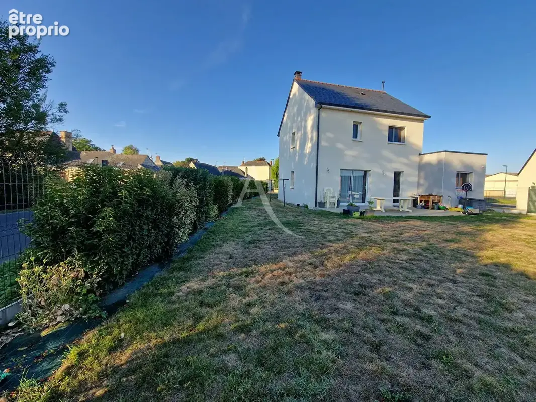 Maison de 2021 à noyant la plaine - photo 11