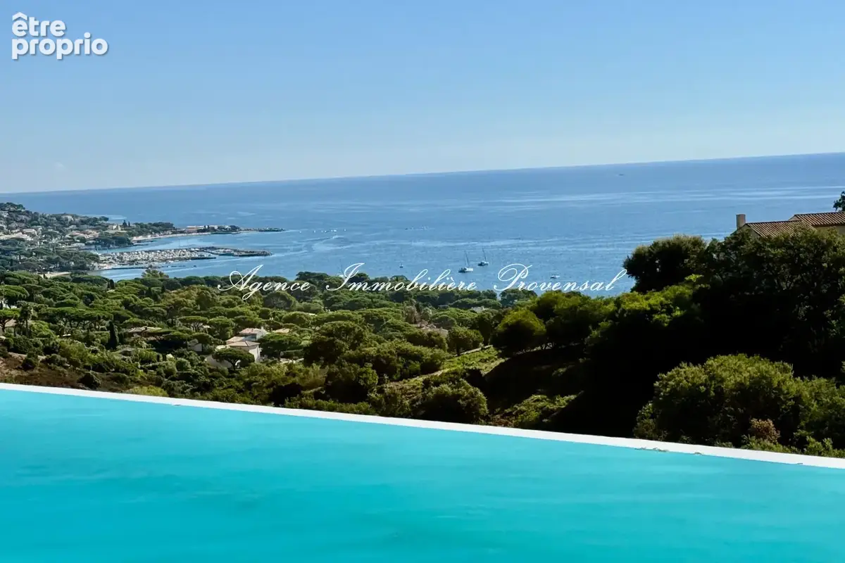 Maison 5 pièces 170 m² à vendre à Sainte-Maxime (83120) - photo 2