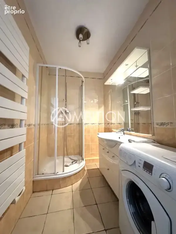 Investisseurs: à vendre 2P loué sur Fréjus, avec parking et cave. - photo 7