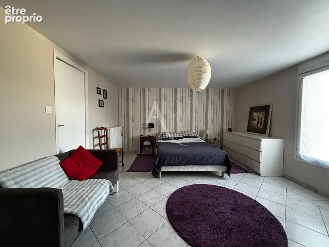 Maison Menil 7 pièce(s) 170m2 - photo 12