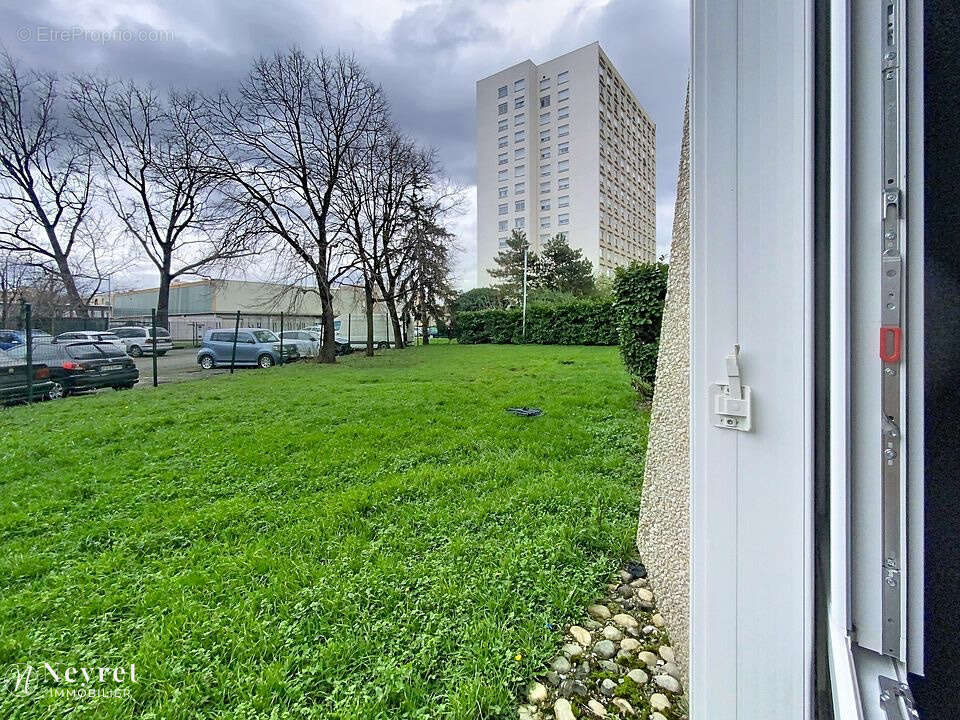 Spécial investisseur - Appartement T1 clé en main - LYON 8ème - photo 9