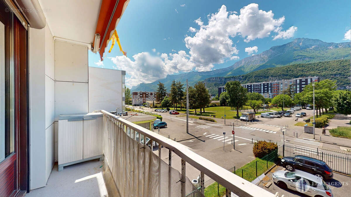 Appartement à ECHIROLLES