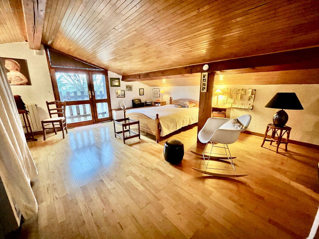 Maison à VILLENEUVE-SUR-LOT