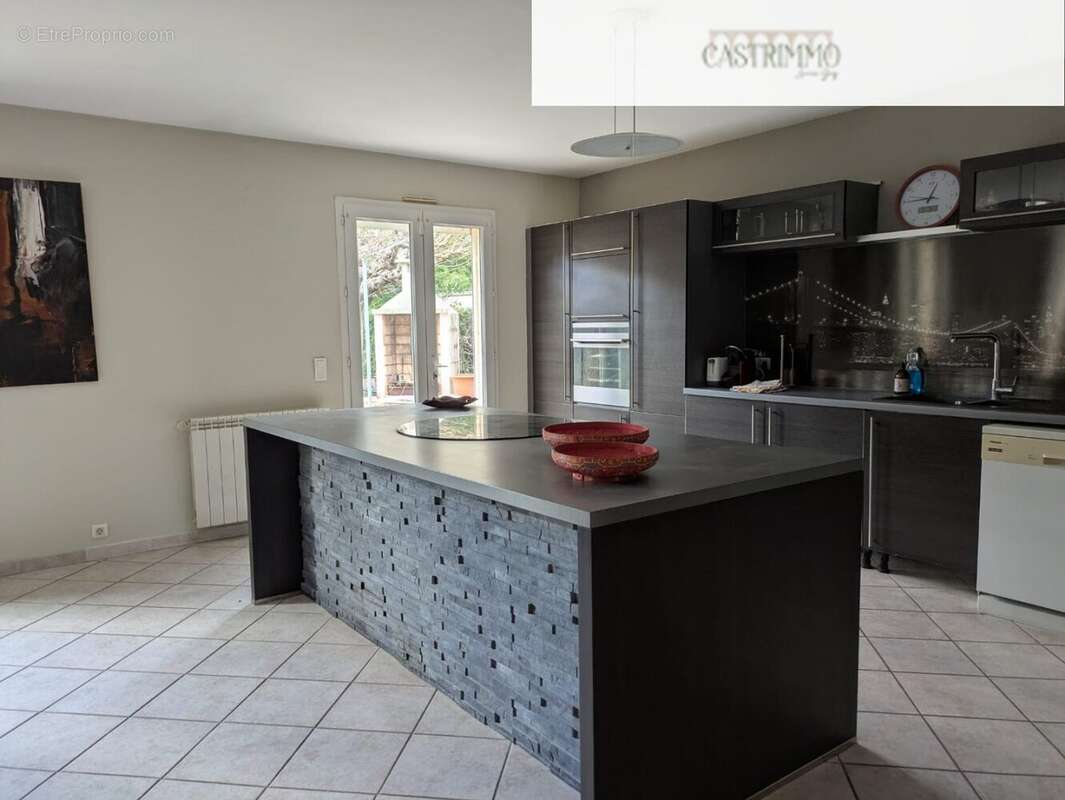 Maison à SUSSARGUES
