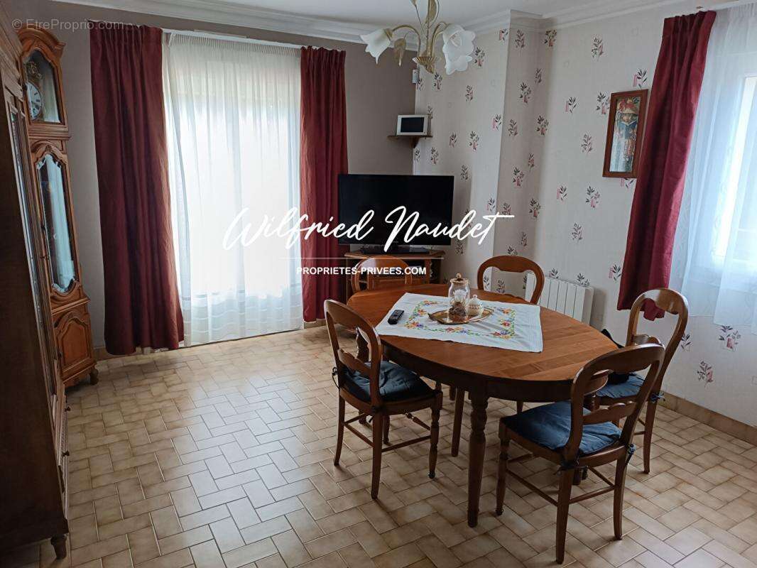 Maison à LE GRAND-LUCE