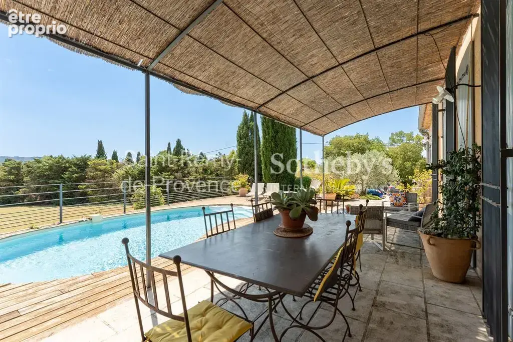 Propriété de plain pied avec piscine à Saint Rémy de Provence, vue sur les Alpilles - photo 7