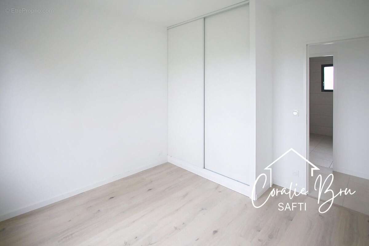 Photo 9 - Maison à EYRANS