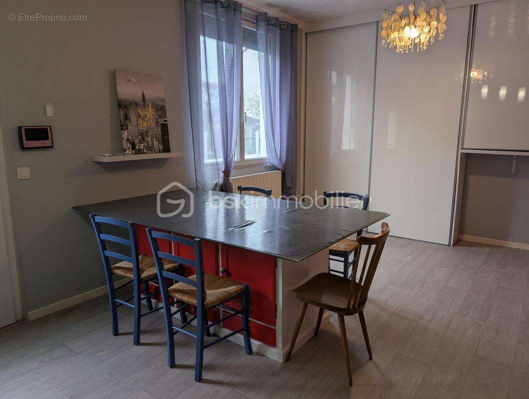 Appartement à AULNAY-SOUS-BOIS