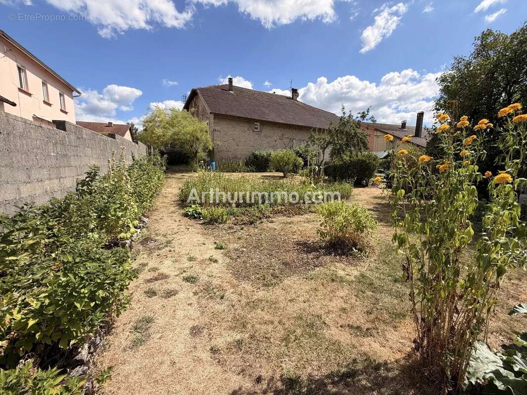 Maison 5 pieces avec grand terasse et jardin - photo 4