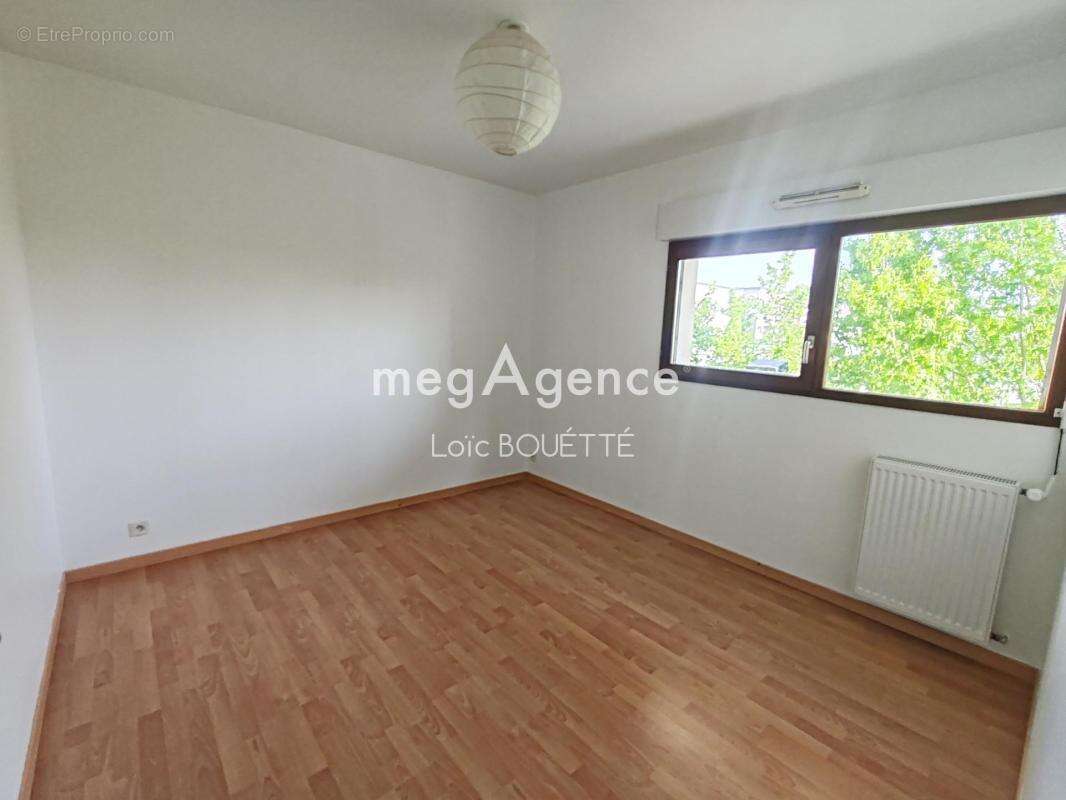 Appartement à SAINT-JACQUES-DE-LA-LANDE
