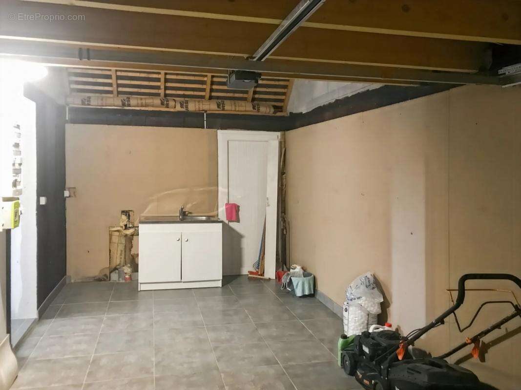 Maison à SAINT-LUBIN-DES-JONCHERETS