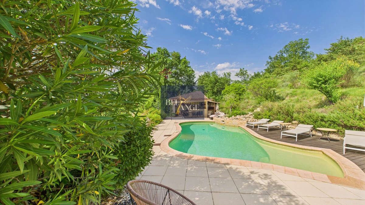 Maison à GROSPIERRES