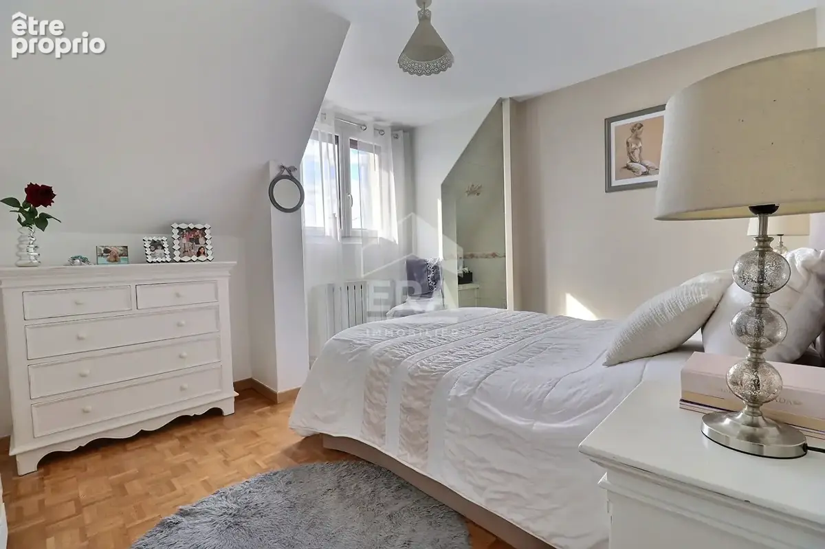 Maison de charme avec dépendance - photo 9