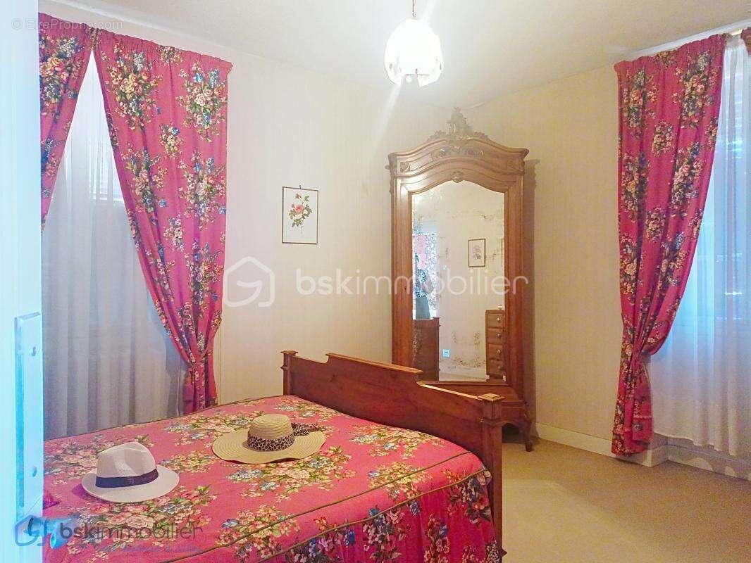 Appartement à COLOMBE