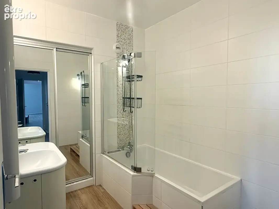 CLERMONT-FERRAND / Hyper-Centre appartement à vendre en étage élevé avec terrasse ! - photo 8