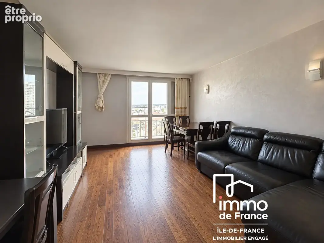 Appartement à AUBERVILLIERS