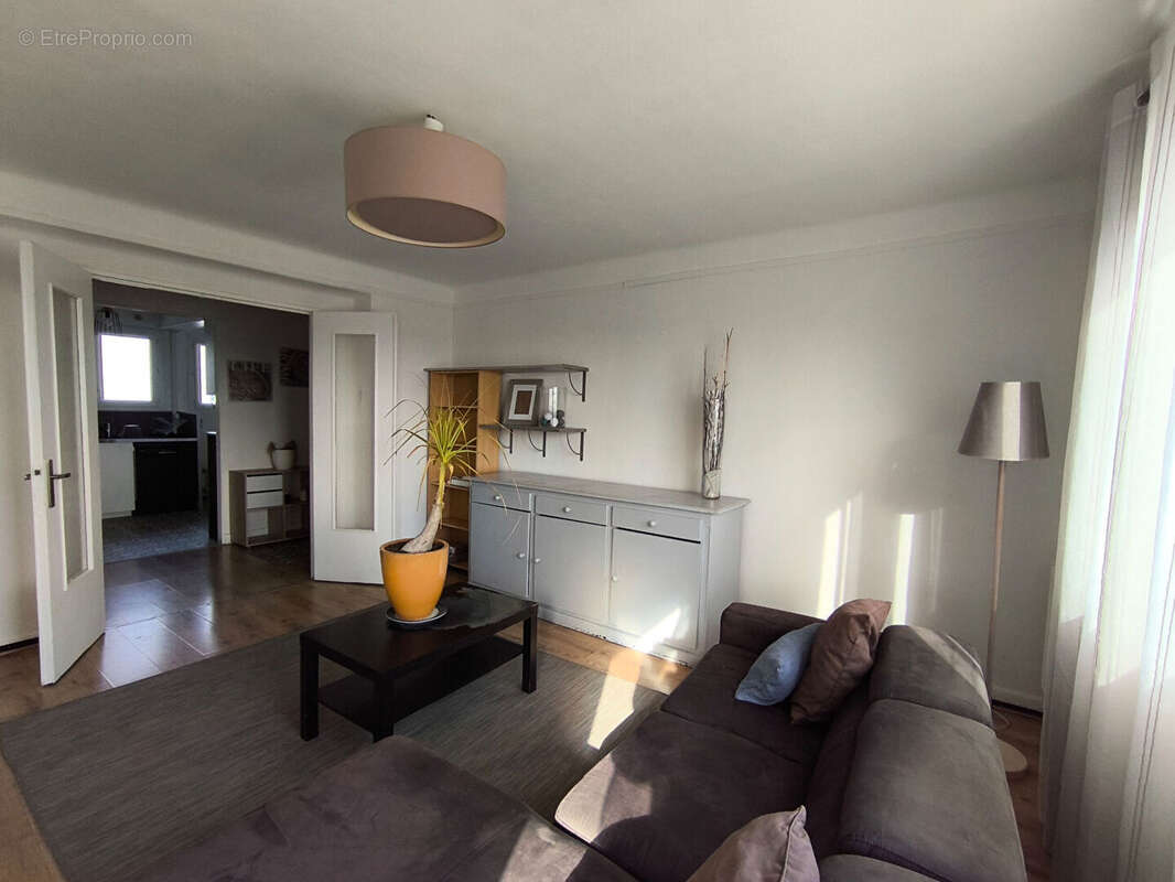 Appartement à NIMES