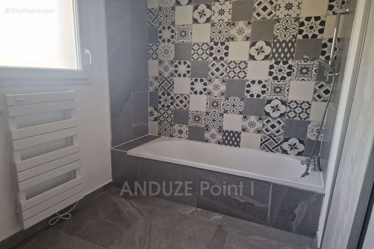 Appartement à BOISSET-ET-GAUJAC