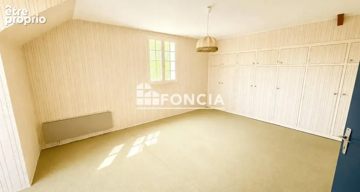 Pavillon familial avec parc arboré - photo 7