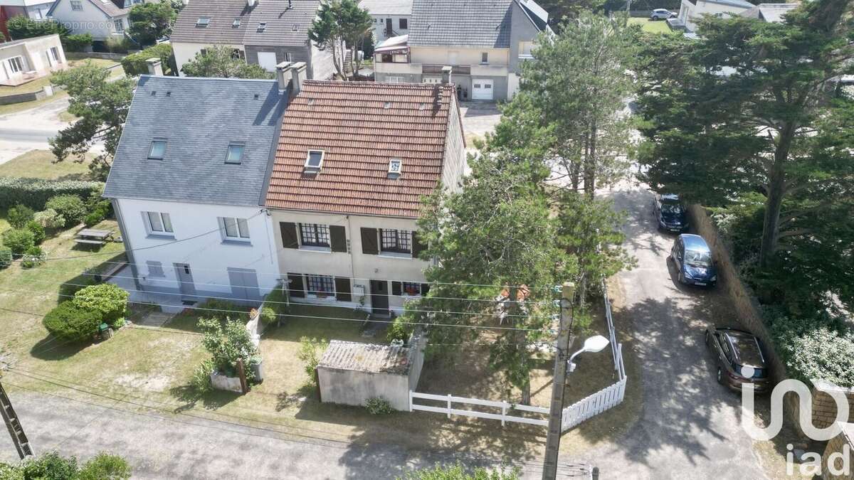 Maison 166 m² à Annoville  - photo 3