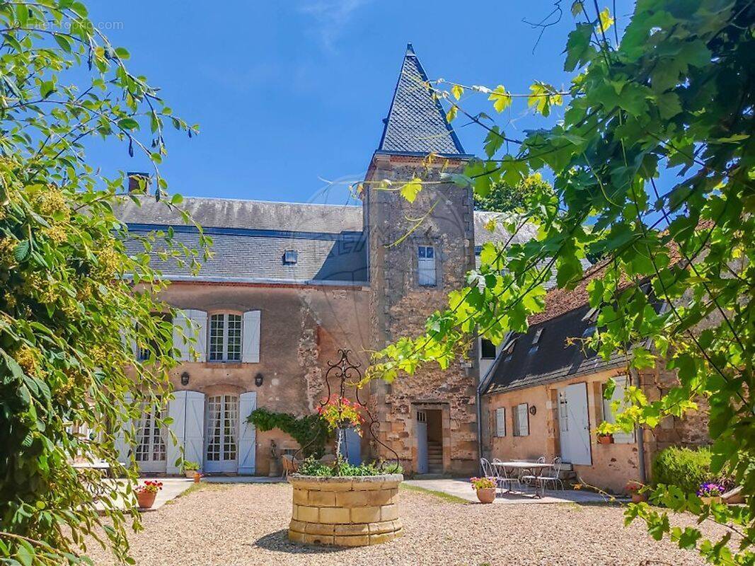 Maison à CERILLY