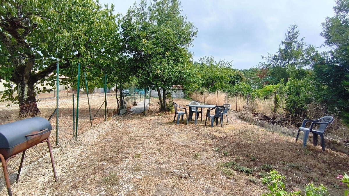 Maison 69m2 - COGNAC - photo 10