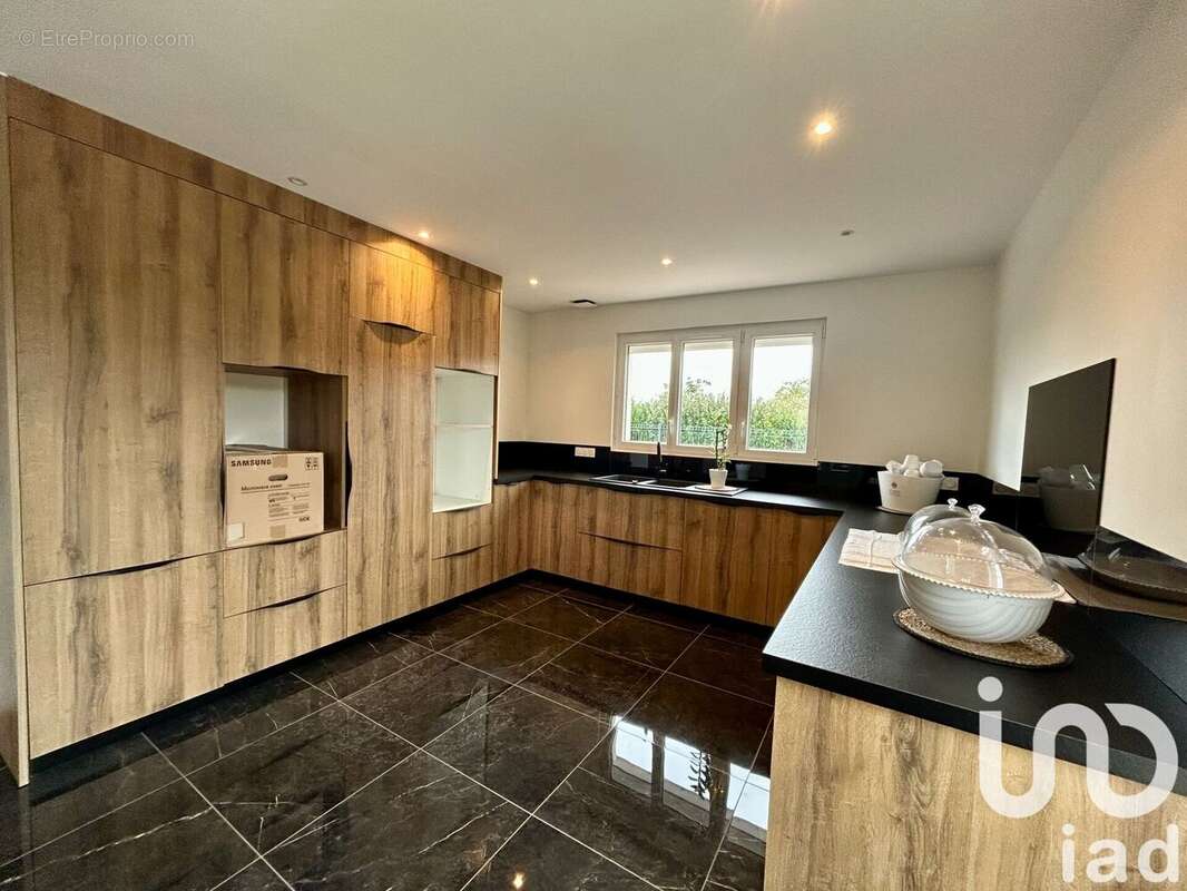 Photo 2 - Maison à ARTANNES-SUR-THOUET