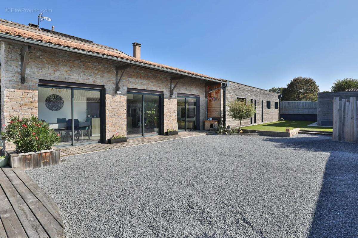 Maison à GUJAN-MESTRAS