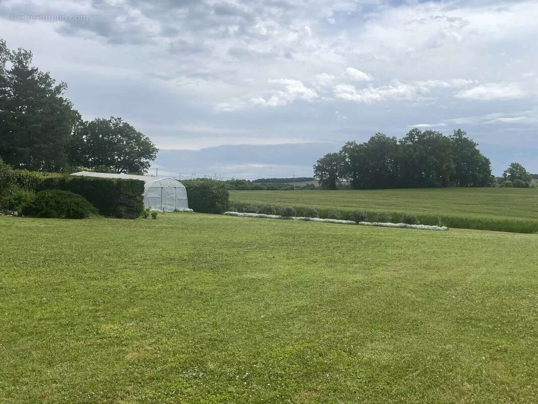 Maison à MONFLANQUIN