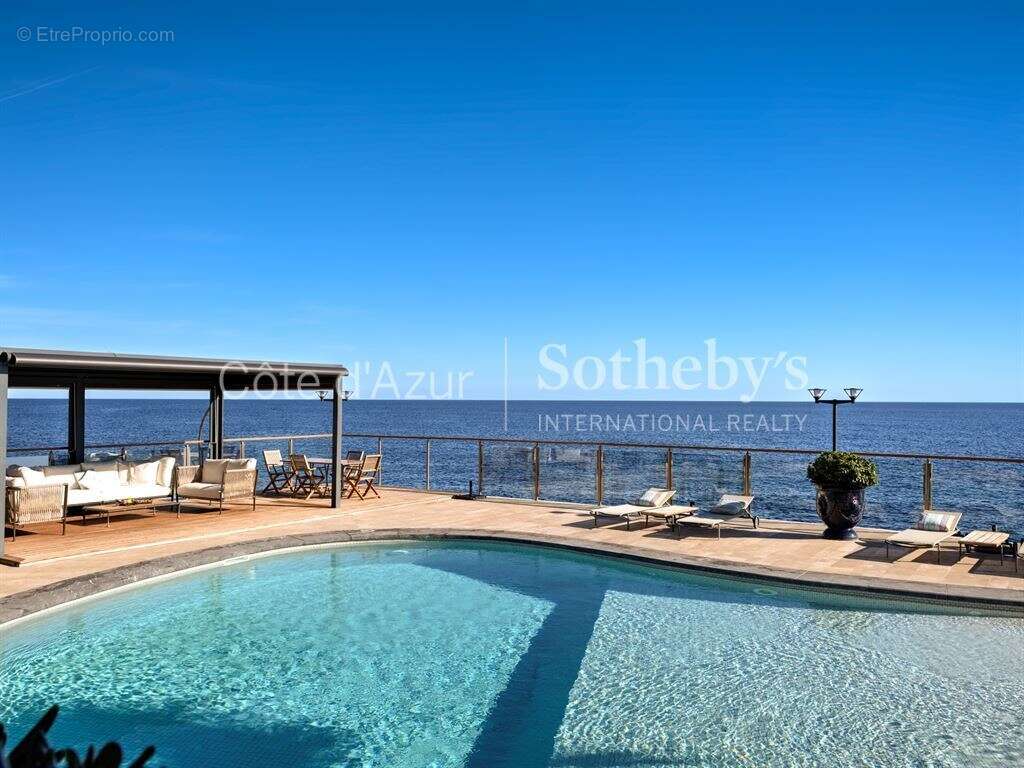 Villa pieds dans l’eau à Anthéor – Front de mer Côte d’Azur, entre Cannes et Saint-Tropez - photo 16