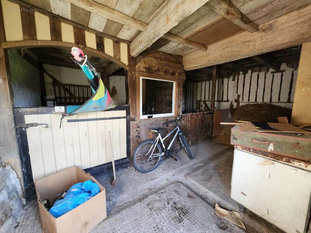 Maison à MANNEVILLE-LA-PIPARD