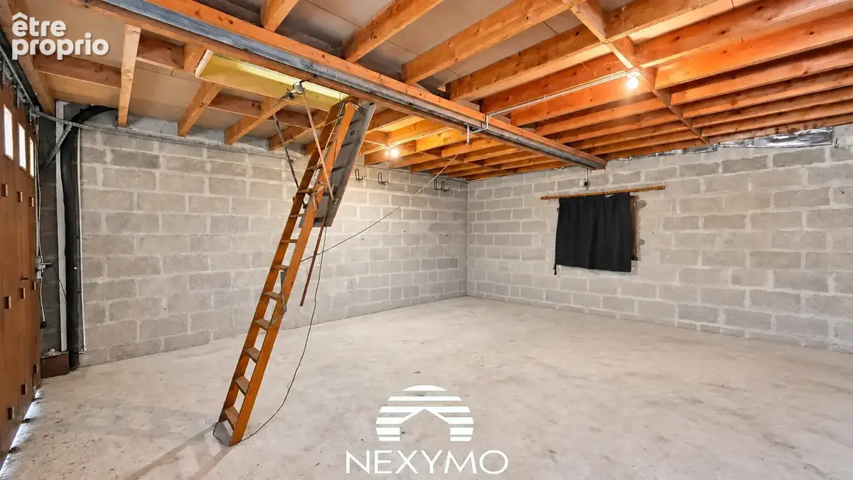Belle parcelle à bâtir de 2000 m2, avec garage existant, proche centre-bourg d'Arnage - photo 4