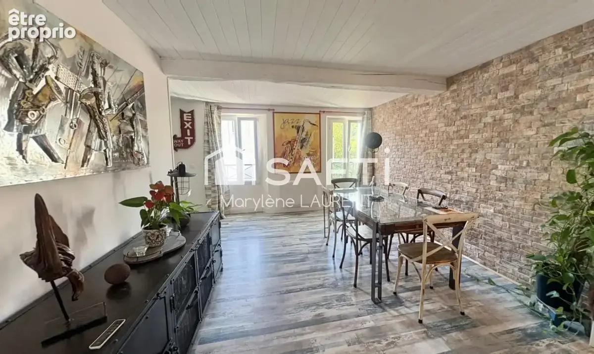 Photo 1 - Appartement à COLLOBRIERES