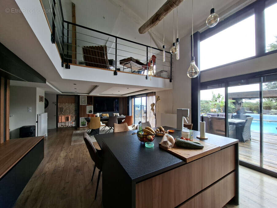 Maison à L&#039;ISLE-EN-DODON